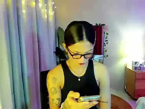 Miler_lover69 লাইভ XXX চ্যাট