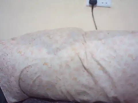 Maqueilah_ Chat XXX in diretta