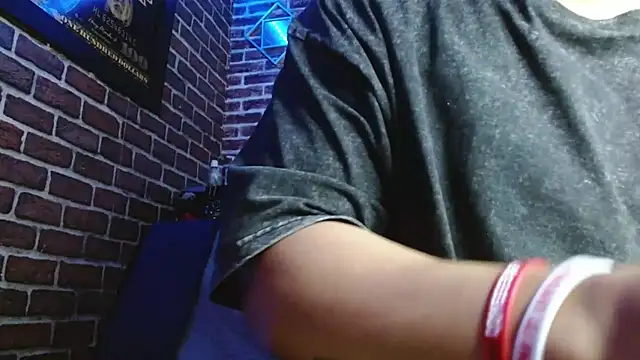Chat +18 de jordan_bigcock_ ao vivo