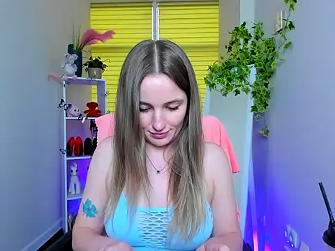 Mila-moon Chat XXX in diretta