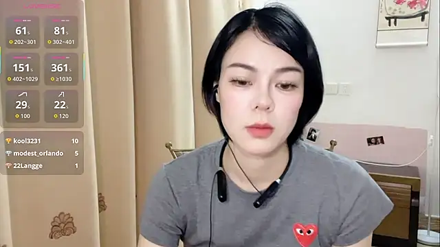 Linda-LL's Live XXX Chat