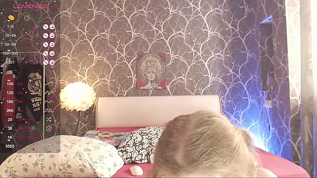Chat XXX en directo de MiaMiaMeow