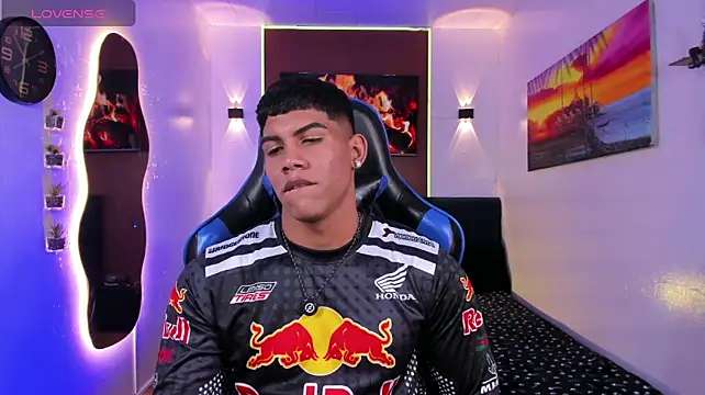 Damian_latinxxx's Live XXX Chat
