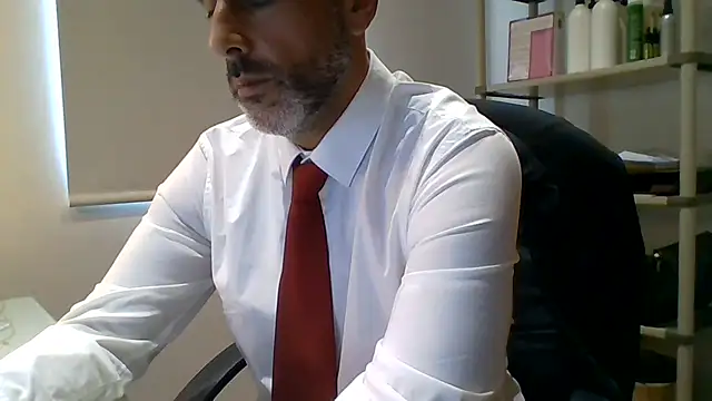 Chat XXX en directo de 66MA69