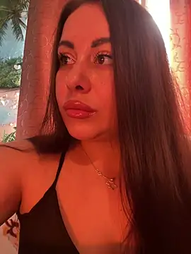 DaisyStreet's Live XXX Chat
