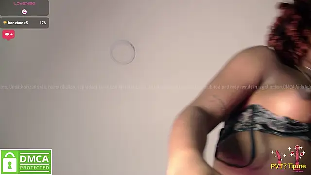 Živý XXX chat aidaadams