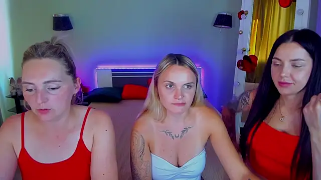 MagicEyess Adlı Modelin Canlı XXX Sohbeti