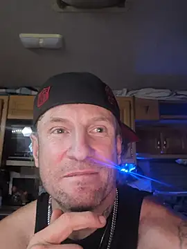 Tattoogonewild's Live XXX Chat