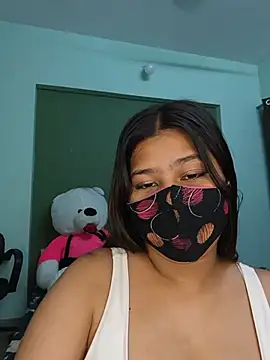 YOUR_GF_ live XXX chat