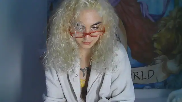 Chat +18 de Apofenia ao vivo