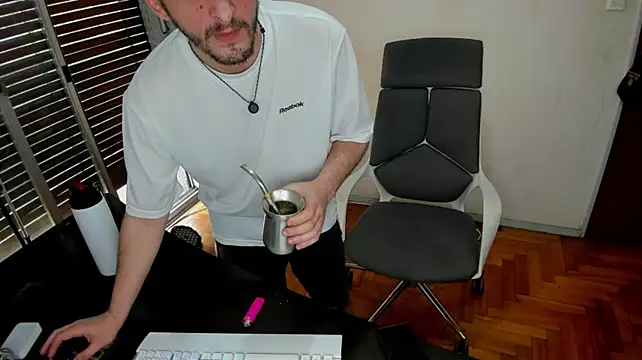DiositoHerus Live XXX Chat