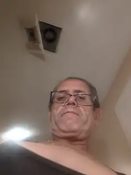 Czat XXX na żywo – bobby69cock