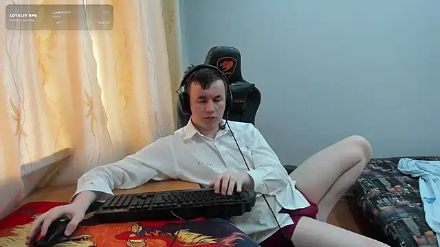 iliaskrislove élő XXX-chatje