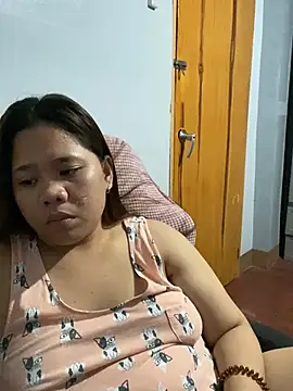Czat XXX na żywo – -CLARAMommy-