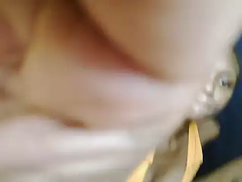 Zari_wet লাইভ XXX চ্যাট