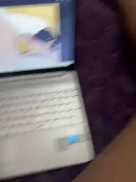 jackshubham08 Adlı Modelin Canlı XXX Sohbeti