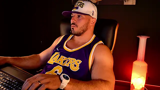Chat +18 de AngeloEric ao vivo