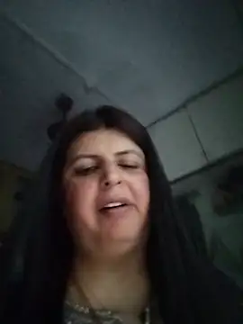 Chat XXX en directo de Jann_Riya333