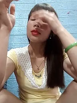 AmyLinee01's Live XXX Chat