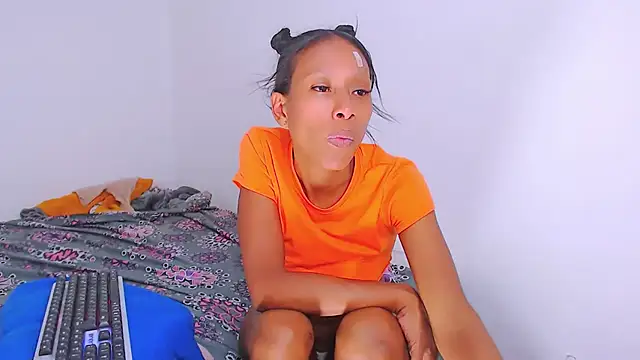 monserrath_bitch_naughty's Live XXX Chat