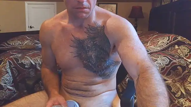 DILFiGuess1 Live XXX-chat