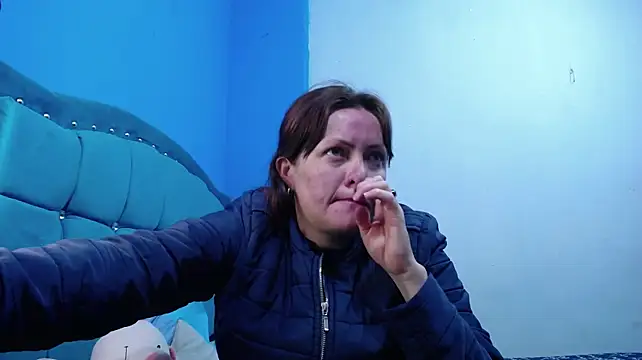 carolinhe26 Live XXX Chat