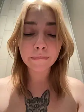 Sunny___Bunny live XXX chat