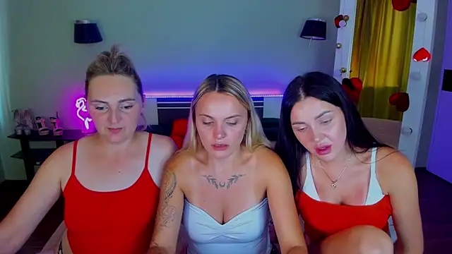 Онлайн чат XXX MagicEyess