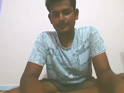 Chat XXX en directo de Dusky_Aarav