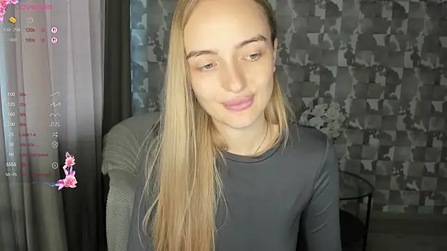 Chat +18 de A_delina ao vivo