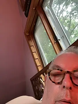 Živý XXX chat CharlieWeaver22