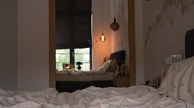 ibiddi Adlı Modelin Canlı XXX Sohbeti