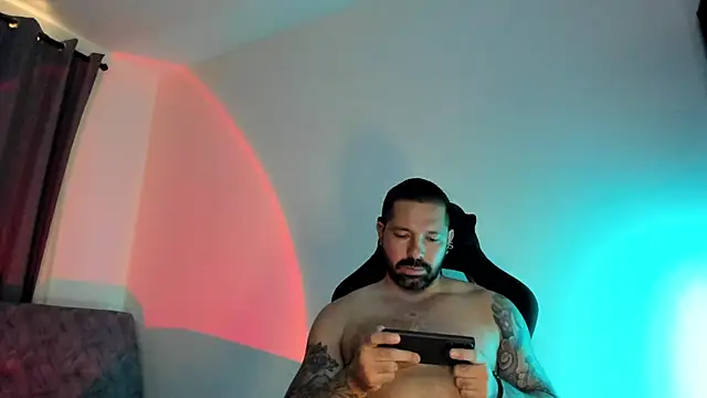 Pierre_Vidal Chat XXX in diretta