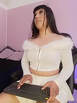 Emily_Roussee Obrolan Langsung XXX