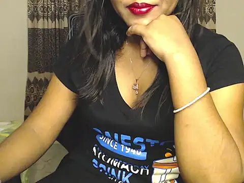 VelvetCoupleLive Chat XXX in diretta