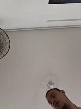 Chat XXX en directo de AlphaMasterXxx