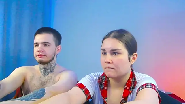 LucyMuur XXX чат на живо