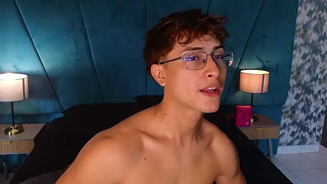 Chat XXX ao vivo de Aaron_Eze