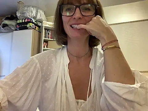 SolLina – Naživo XXX chat