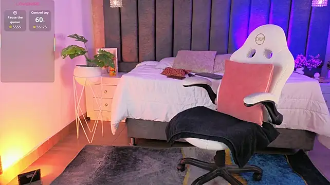 Czat XXX na żywo – SophiMarin