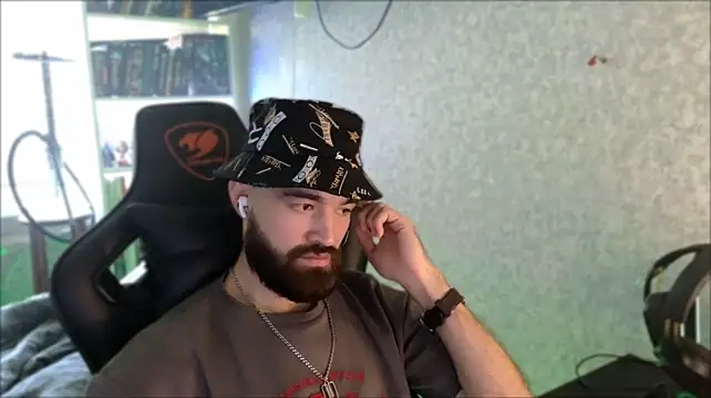 _Serious_Man Live XXX-Chat