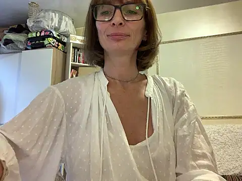 SolLina's Live XXX Chat