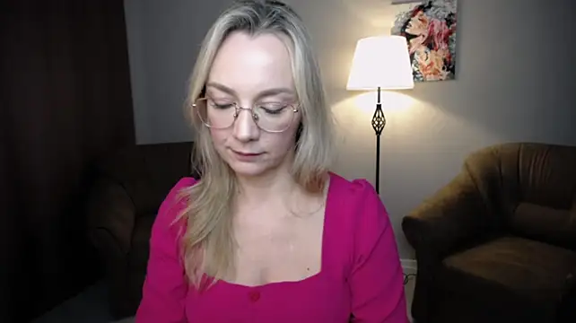 Ava_Elior Chat XXX in diretta