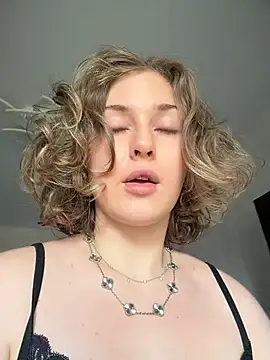 KellyKeler Chat XXX live