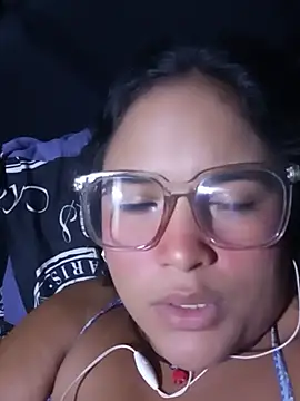 FancifulBisexual's Live XXX Chat