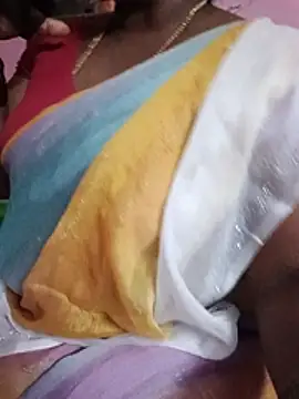Tamil-lakhmi's Live XXX Chat