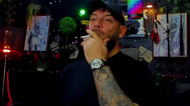 Chat XXX en directo de LexHardy