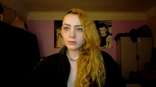 Chat +18 de VioletFox26 ao vivo