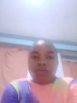 uganda-2's Live XXX Chat