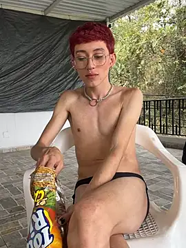 Chat +18 de SweetDareX ao vivo